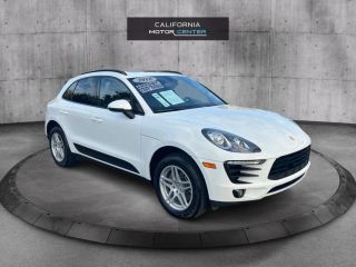 2018 Porsche Macan AWD photo