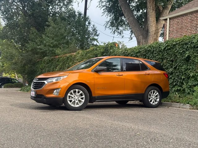 2019 Chevrolet Equinox LS FWD photo