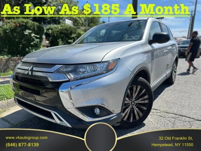 2019 Mitsubishi Outlander ES 4WD photo