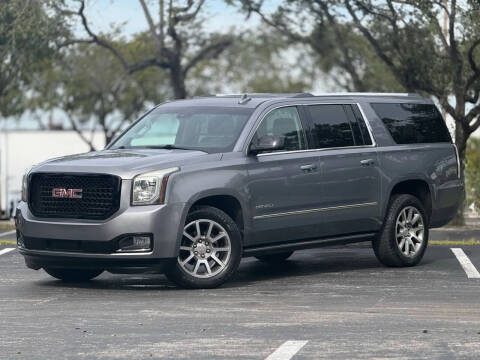 2019 GMC Yukon XL Denali 4WD photo