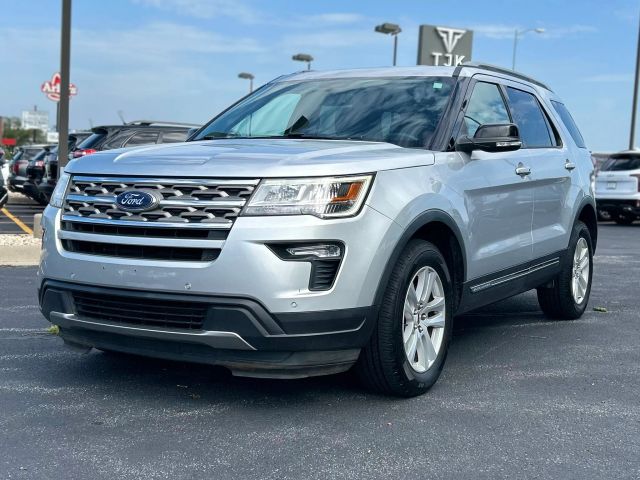 2018 Ford Explorer XLT 4WD photo