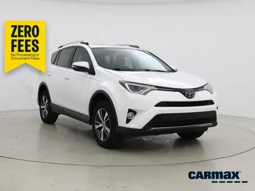 2018 Toyota RAV4 XLE FWD photo