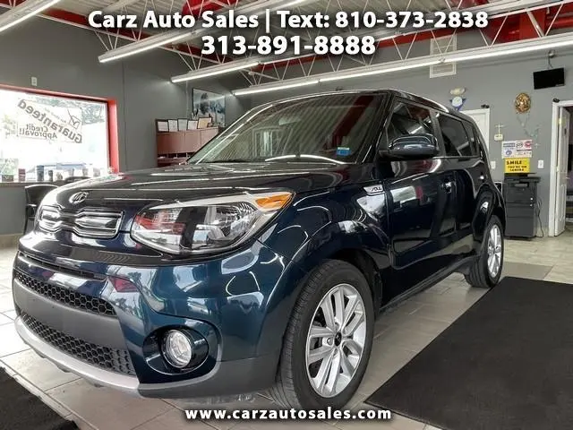 2017 Kia Soul + FWD photo