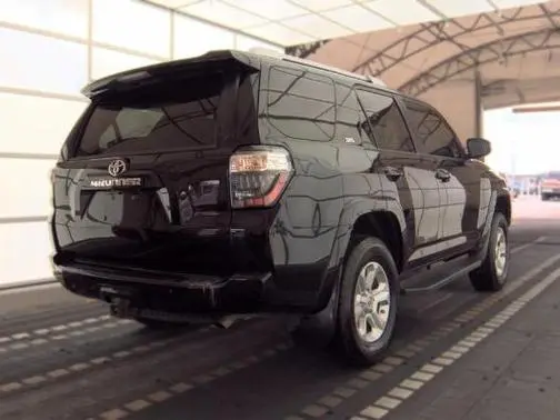 2018 Toyota 4Runner SR5 RWD photo