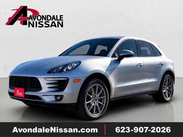 2016 Porsche Macan S AWD photo
