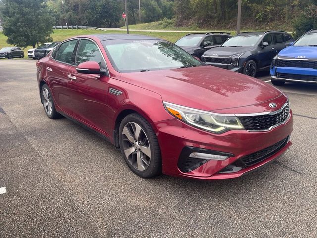 2019 Kia Optima S FWD photo
