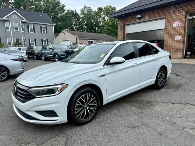 2019 Volkswagen Jetta SEL FWD photo