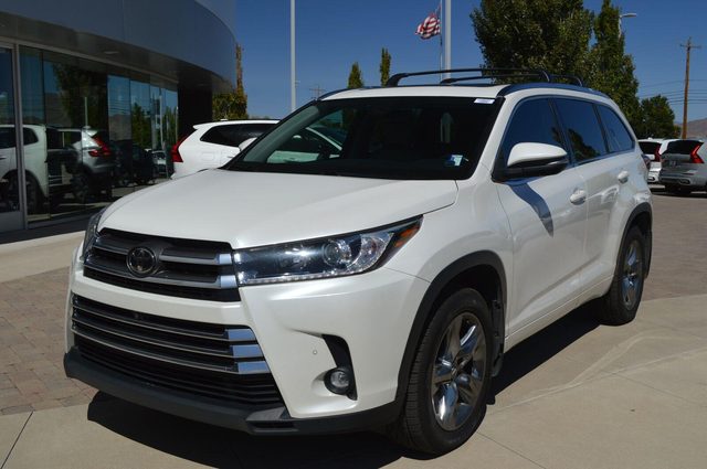 2019 Toyota Highlander Limited Platinum AWD photo