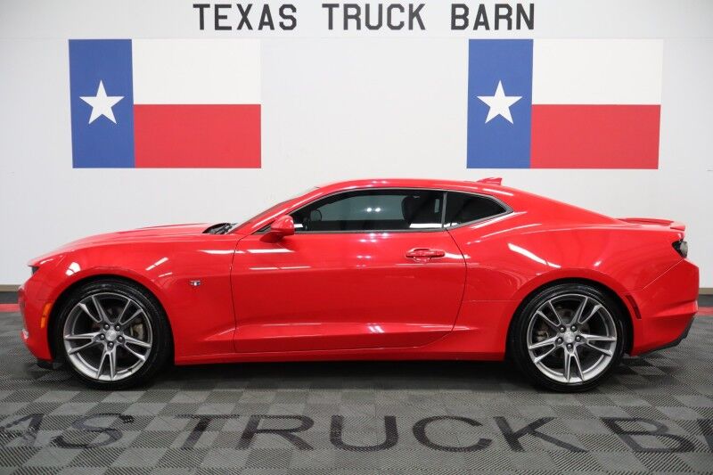 2019 Chevrolet Camaro 2LT RWD photo