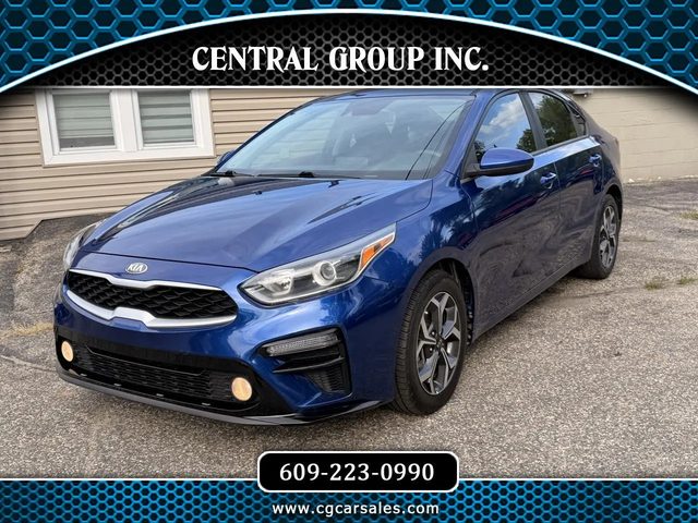 2019 Kia Forte LXS FWD photo