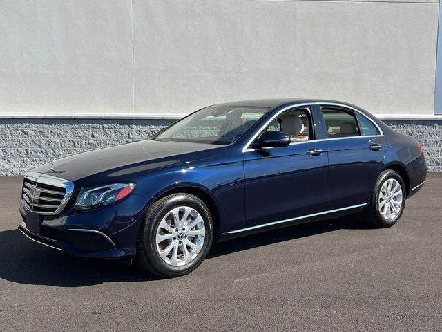 2019 Mercedes-Benz E-Class E 300 AWD photo