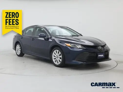 2019 Toyota Camry LE FWD photo
