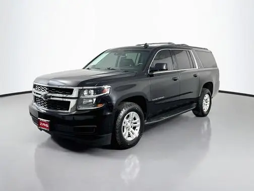 2017 Chevrolet Suburban LT RWD photo