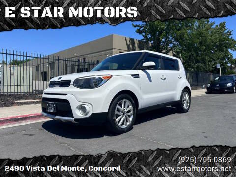 2017 Kia Soul + FWD photo