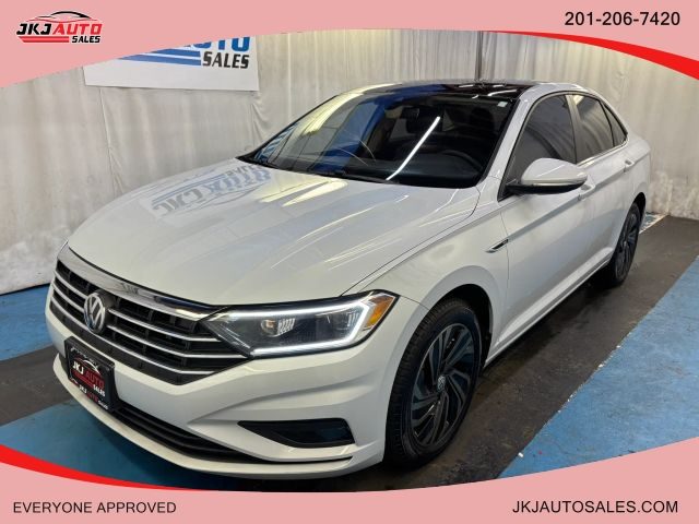 2019 Volkswagen Jetta SEL Premium FWD photo
