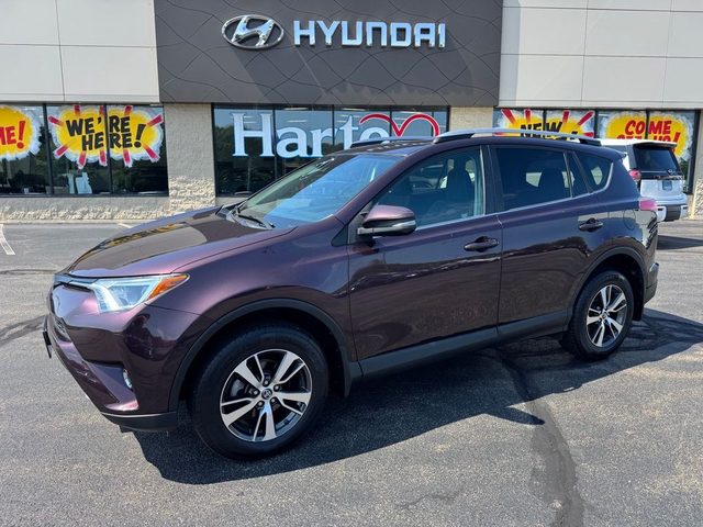 2018 Toyota RAV4 XLE AWD photo