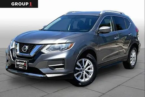 2017 Nissan Rogue SV FWD photo