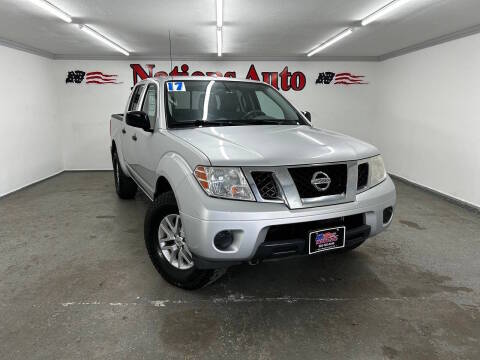 2017 Nissan Frontier SV V6 4WD photo