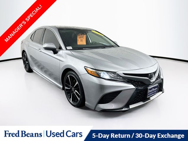 2019 Toyota Camry XSE FWD photo