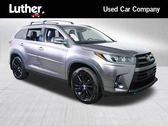 2019 Toyota Highlander SE AWD photo