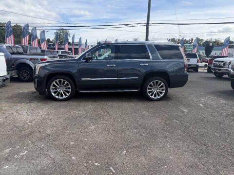 2019 Cadillac Escalade Luxury 4WD photo