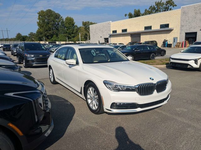 2018 BMW 7 Series 740i RWD photo