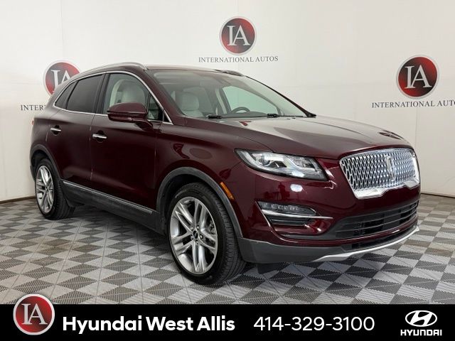 2019 Lincoln MKC Reserve AWD photo