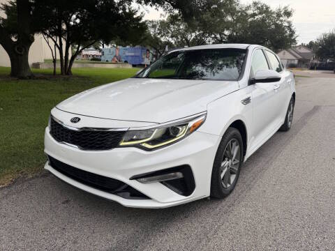 2019 Kia Optima LX FWD photo