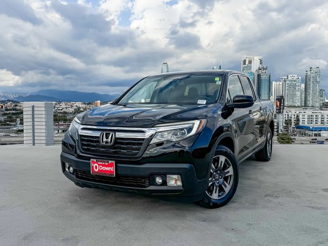 2019 Honda Ridgeline RTL-T FWD photo