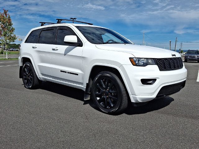 2019 Jeep Grand Cherokee Altitude 4WD photo