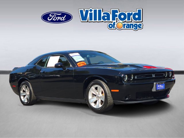 2019 Dodge Challenger SXT RWD photo
