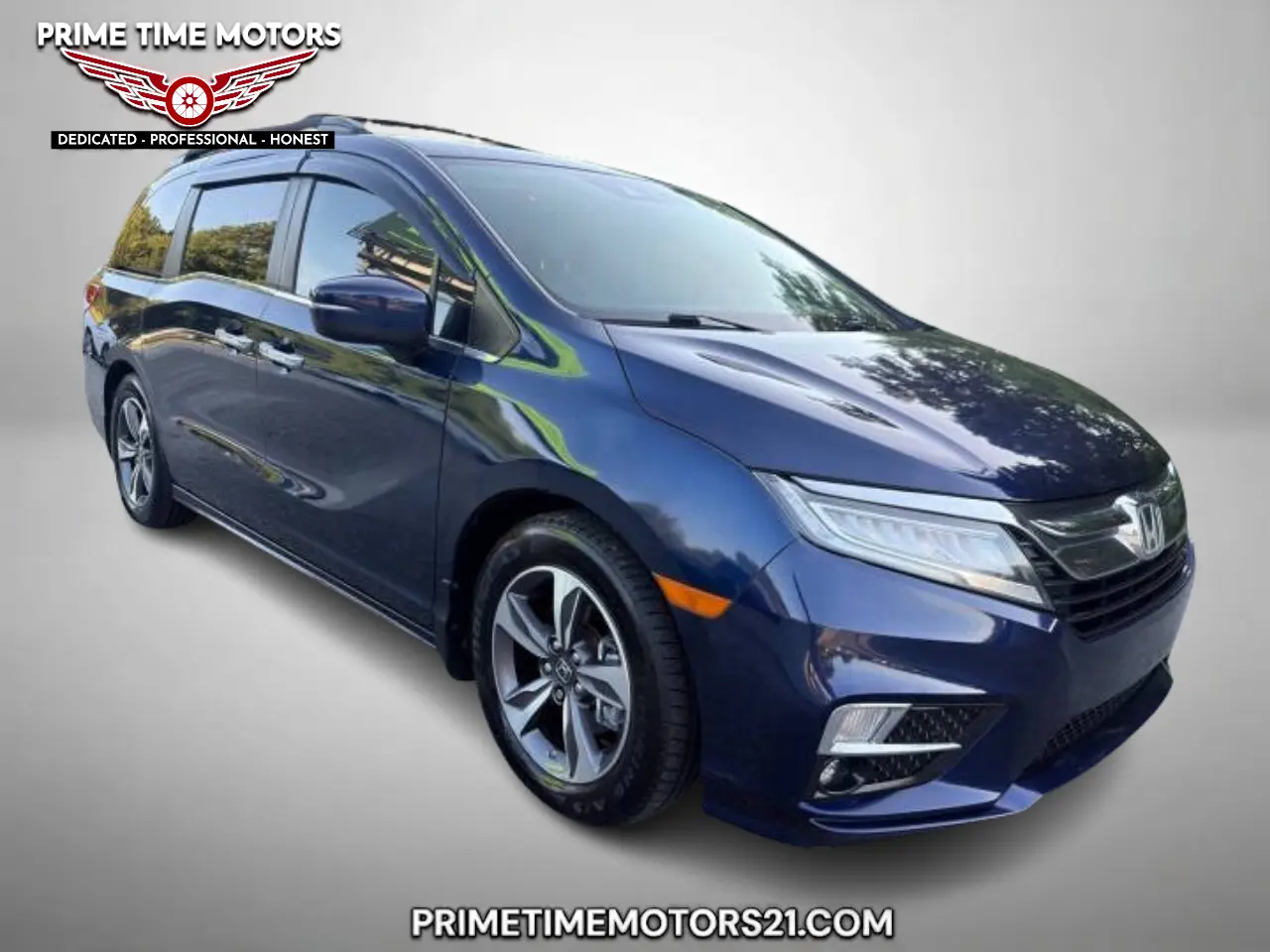 2019 Honda Odyssey Touring FWD photo