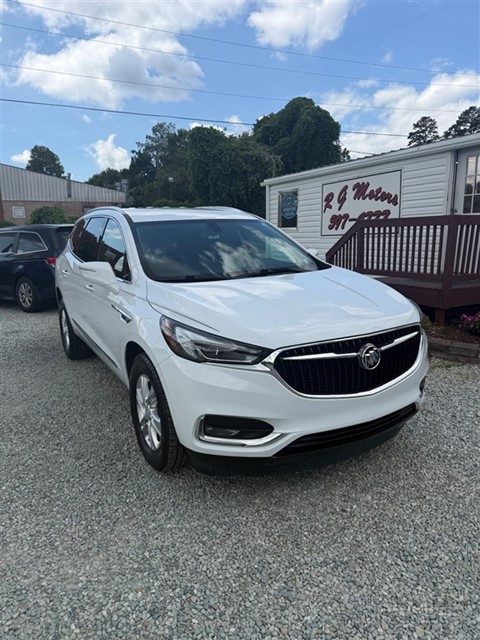 2019 Buick Enclave Essence AWD photo