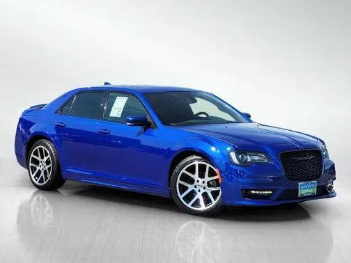 2018 Chrysler 300 300S RWD photo