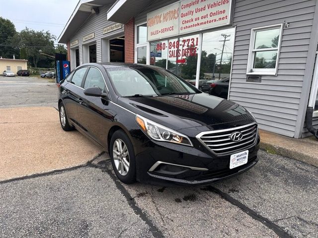 2017 Hyundai Sonata 2.4L FWD photo