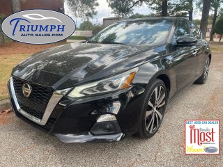 2019 Nissan Altima 2.5 Platinum FWD photo