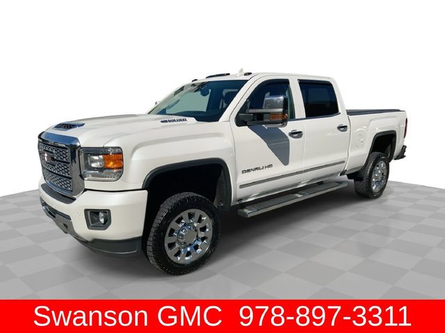 2019 GMC Sierra 2500HD Denali 4WD photo