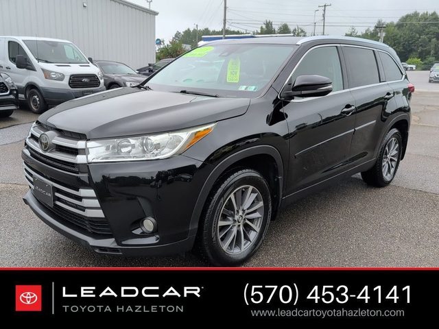 2019 Toyota Highlander XLE AWD photo