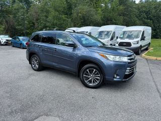 2019 Toyota Highlander XLE AWD photo