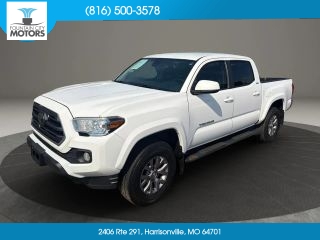 2019 Toyota Tacoma SR5 4WD photo