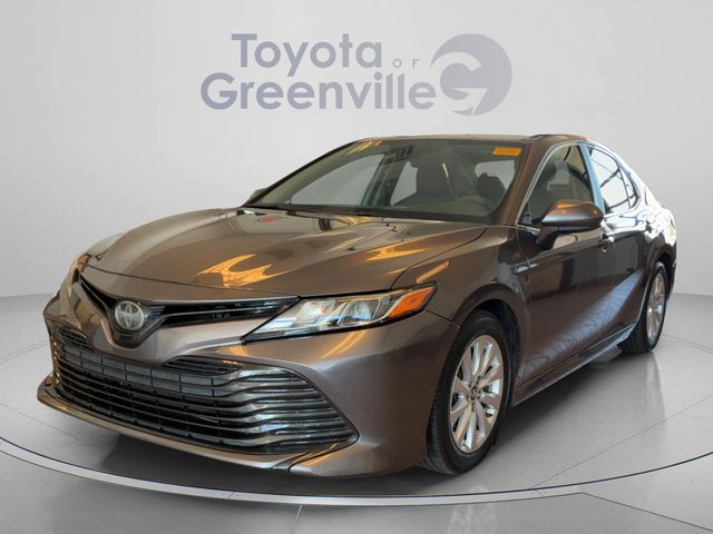 2019 Toyota Camry LE FWD photo