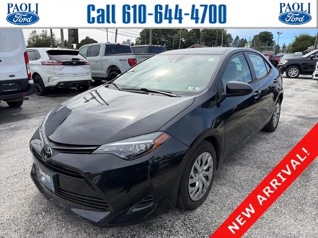 2019 Toyota Corolla LE FWD photo