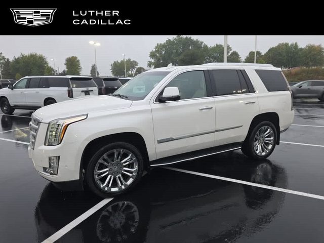2019 Cadillac Escalade Premium Luxury 4WD photo