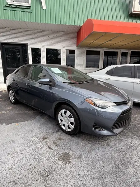 2019 Toyota Corolla LE FWD photo