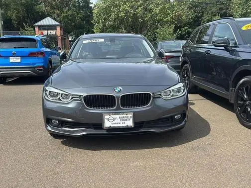 2018 BMW 3 Series 320i xDrive AWD photo