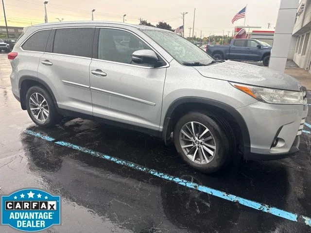 2019 Toyota Highlander XLE AWD photo