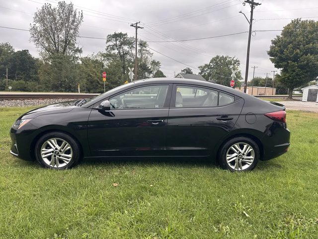 2019 Hyundai Elantra SEL FWD photo