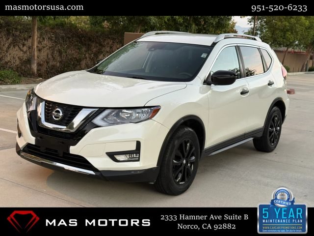 2019 Nissan Rogue SV FWD photo