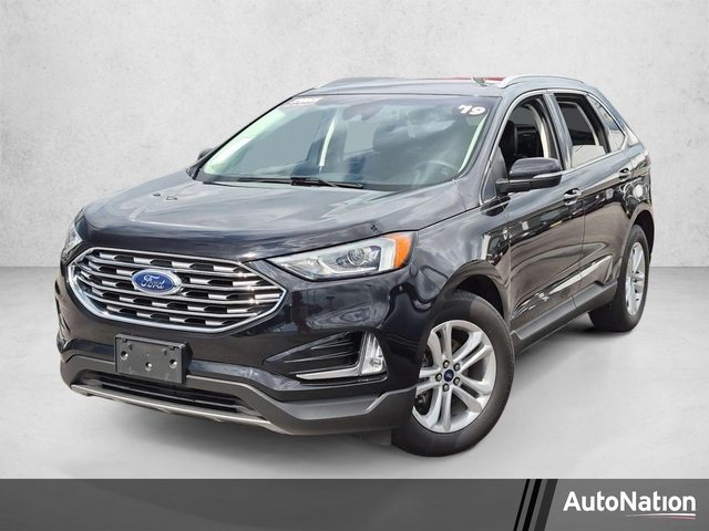 2019 Ford Edge SEL FWD photo