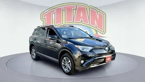 2018 Toyota RAV4 Hybrid XLE AWD photo